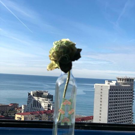 באטומי Cozy Bright Apartment With Amazing Sea View מראה חיצוני תמונה