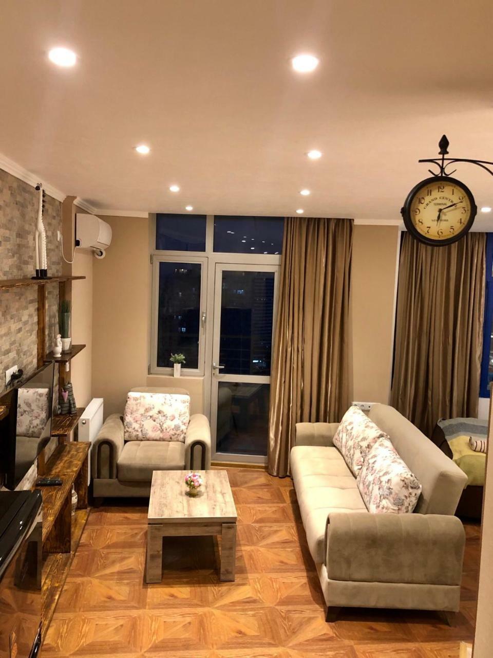 באטומי Cozy Bright Apartment With Amazing Sea View מראה חיצוני תמונה