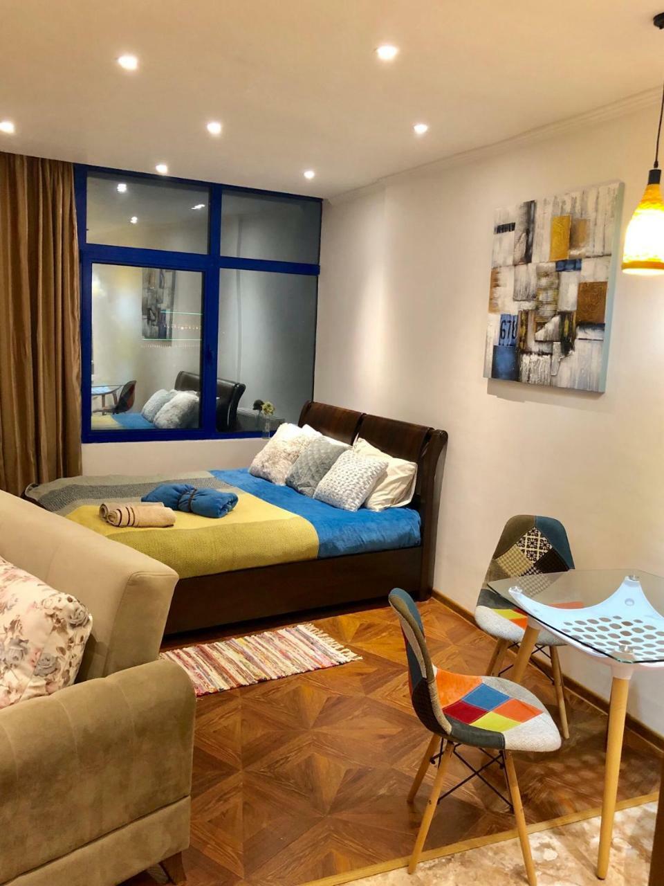 באטומי Cozy Bright Apartment With Amazing Sea View מראה חיצוני תמונה