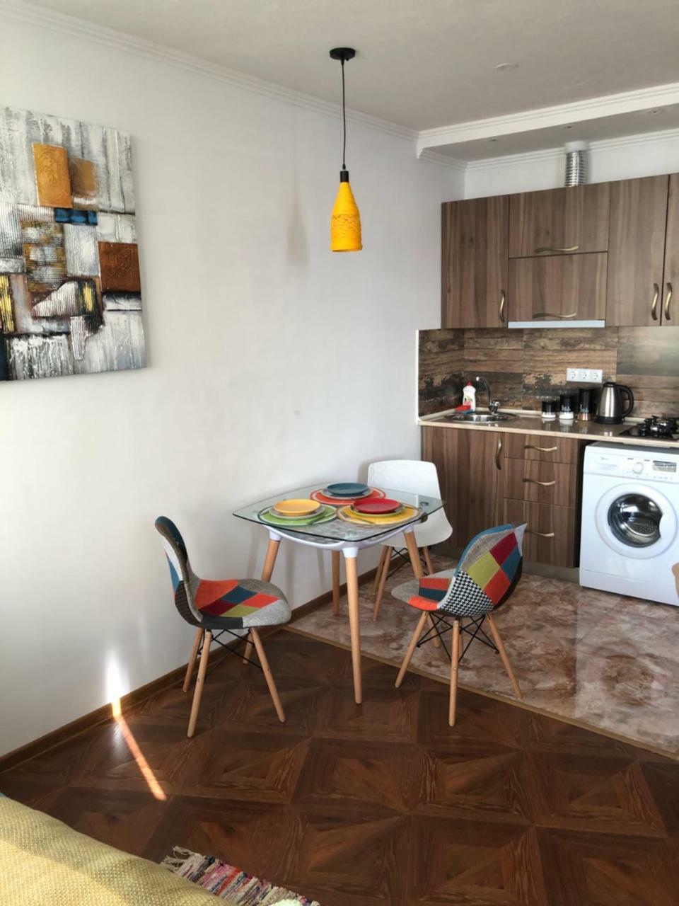 באטומי Cozy Bright Apartment With Amazing Sea View מראה חיצוני תמונה